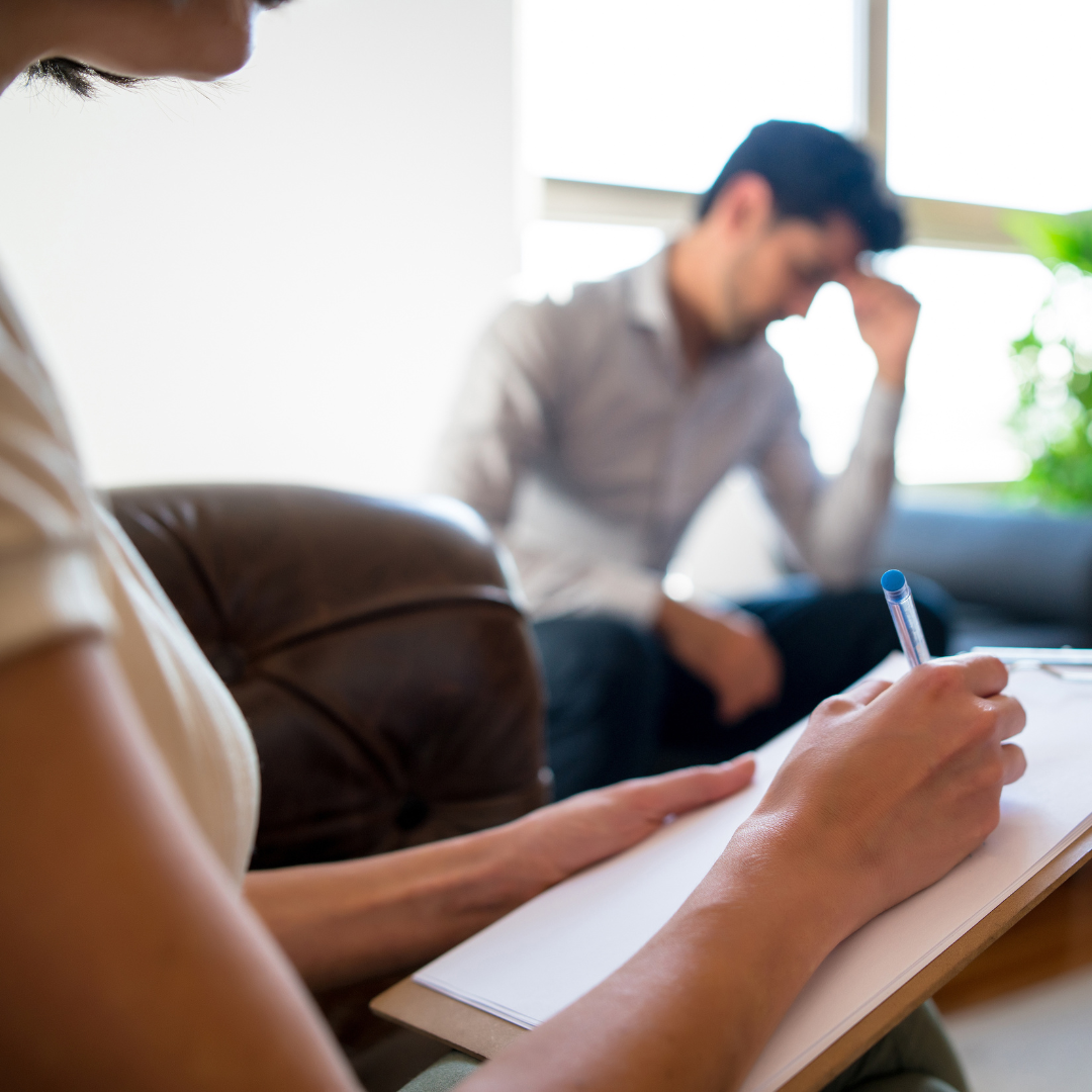 PSICOTERAPIA BREVE E ABORDAGENS TEÓRICAS