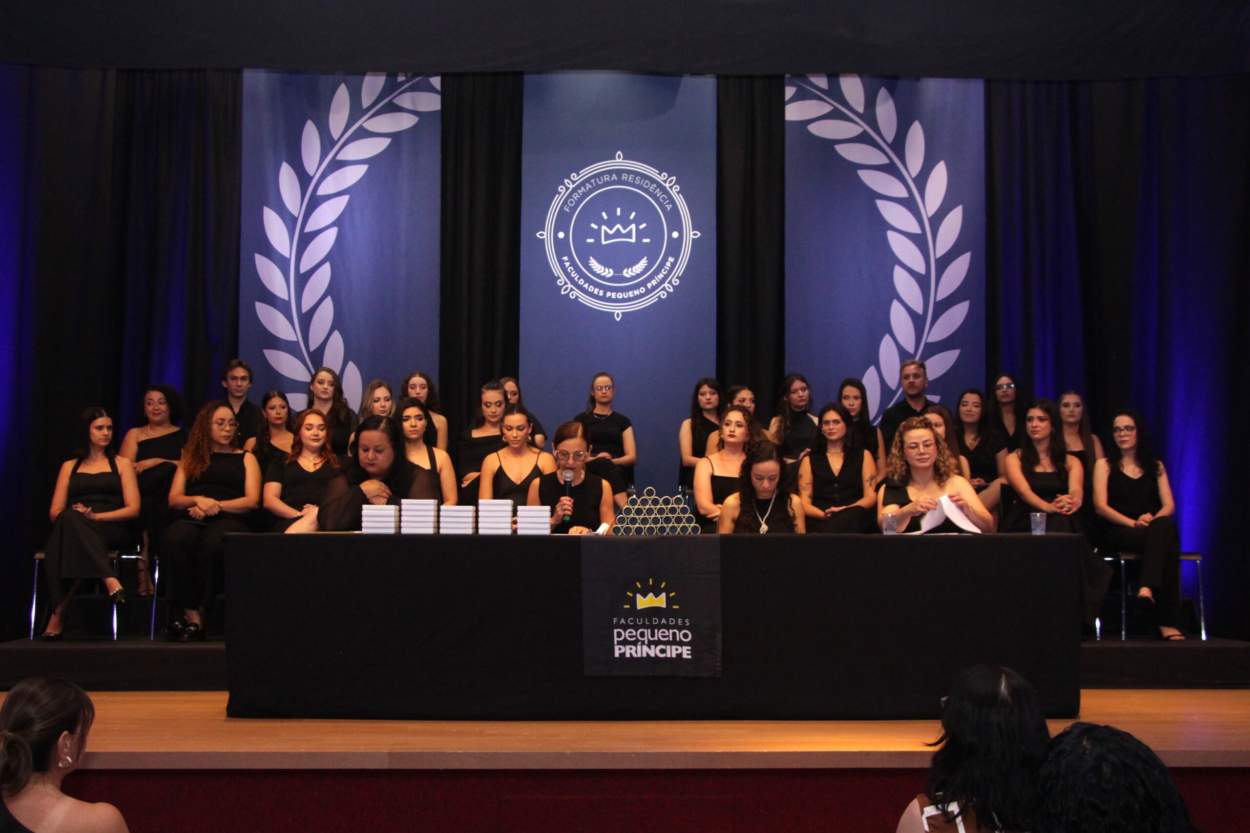 FPP forma 27 novos especialistas em Saúde da Criança e do Adolescente