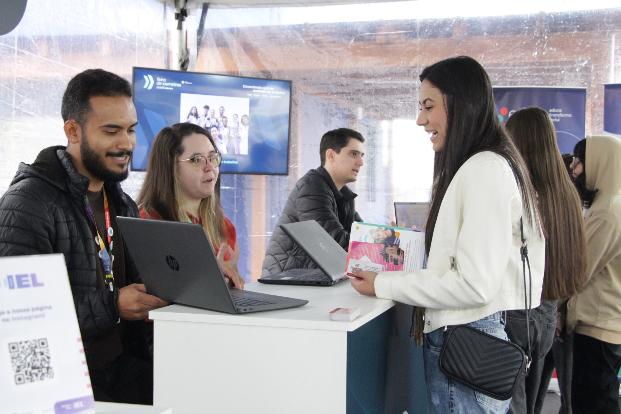 Feira de Carreiras da FPP conecta estudantes ao mercado de trabalho